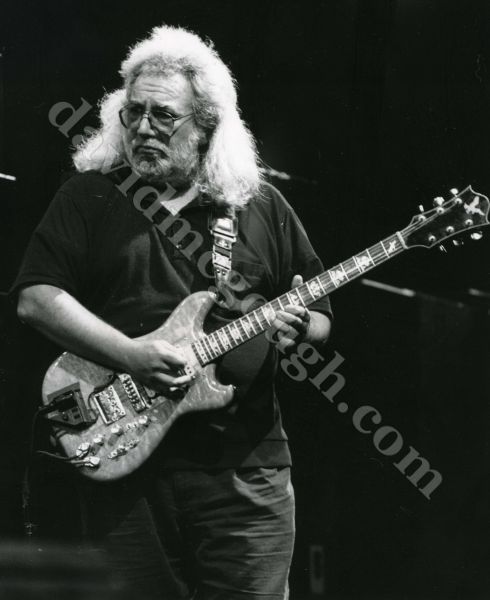 Jerry Garcia, Grateful Dead 1989 LA.jpg